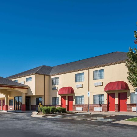 Super 8 By Wyndham Claremore Ok Εξωτερικό φωτογραφία