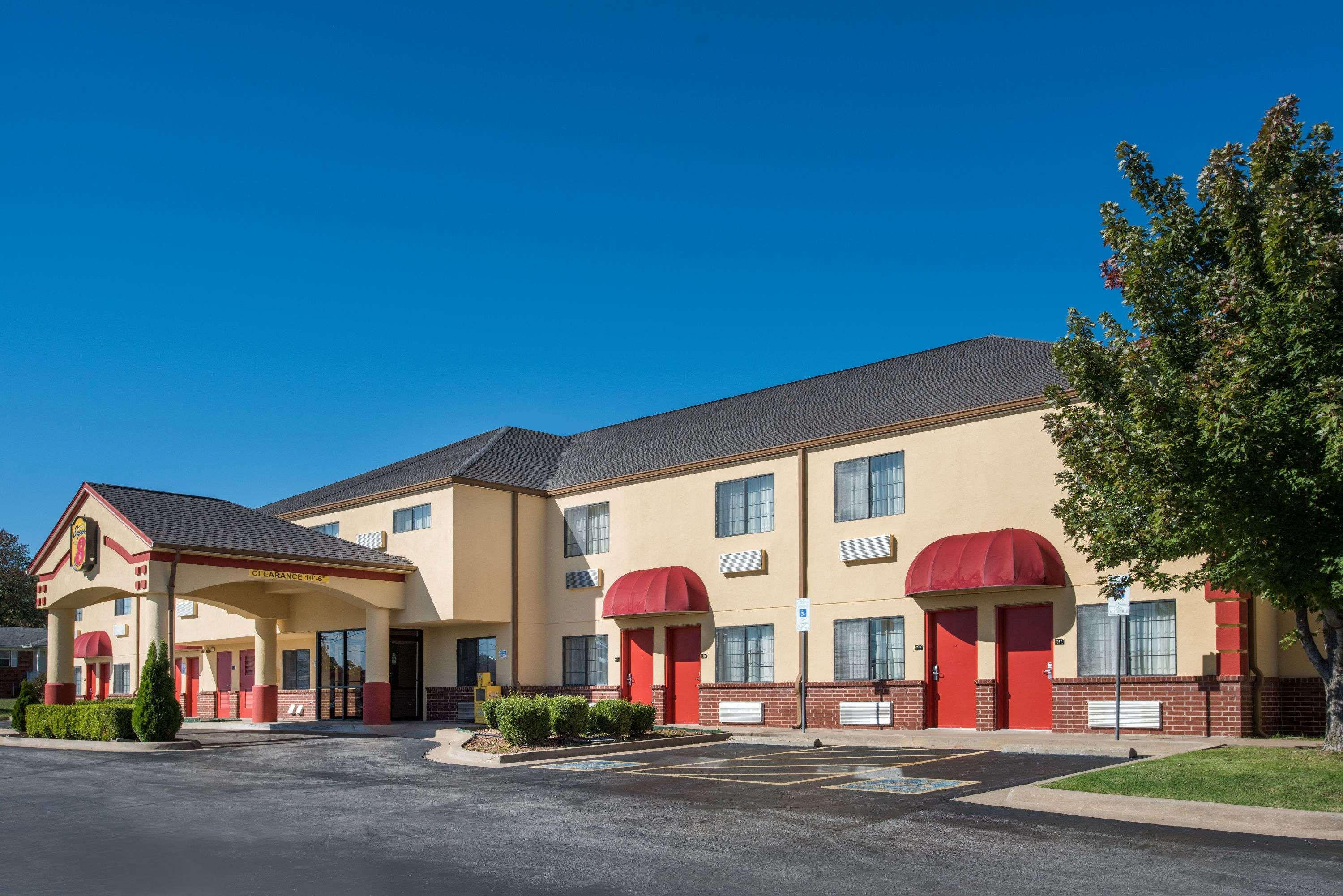 Super 8 By Wyndham Claremore Ok Εξωτερικό φωτογραφία