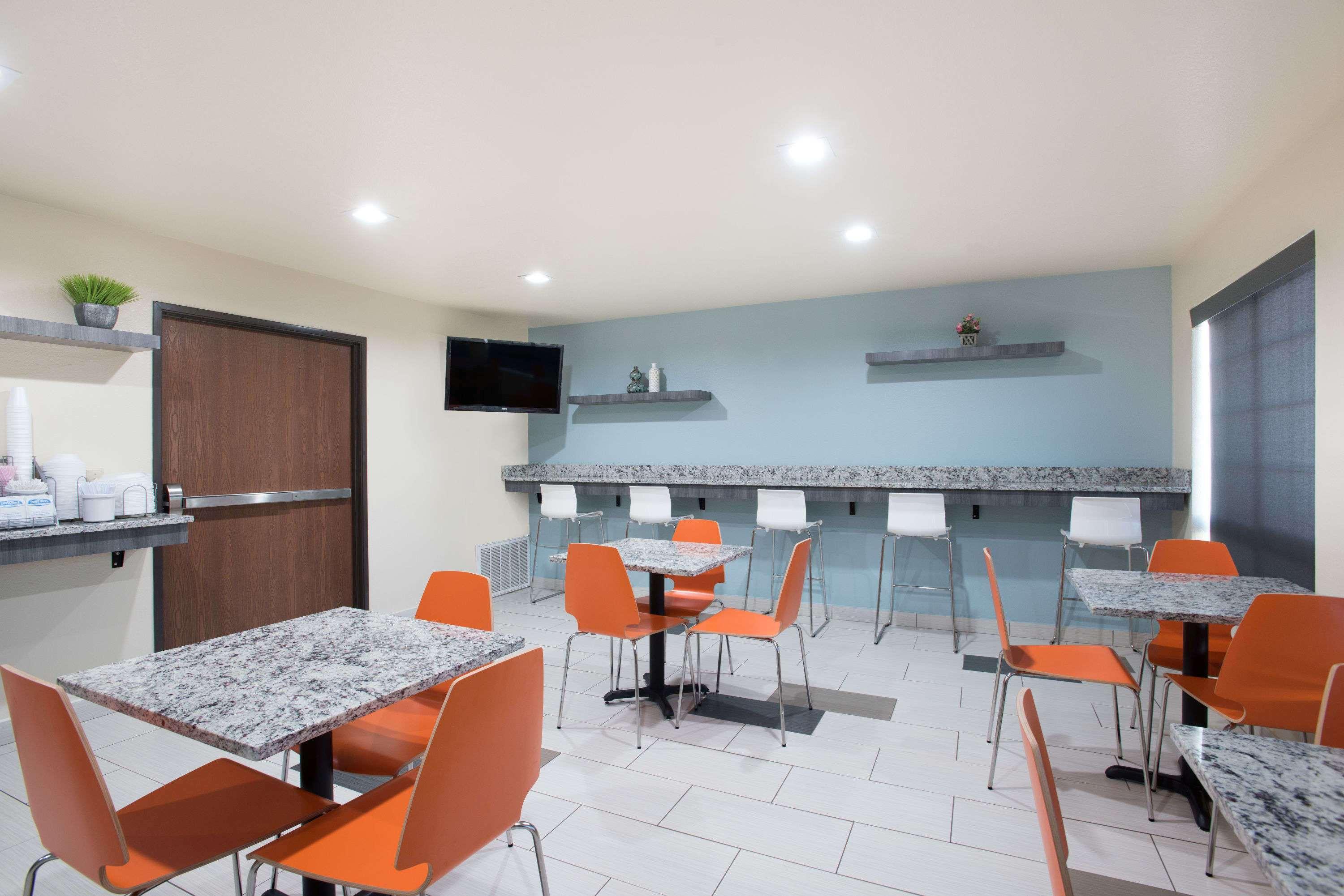 Super 8 By Wyndham Claremore Ok Εξωτερικό φωτογραφία