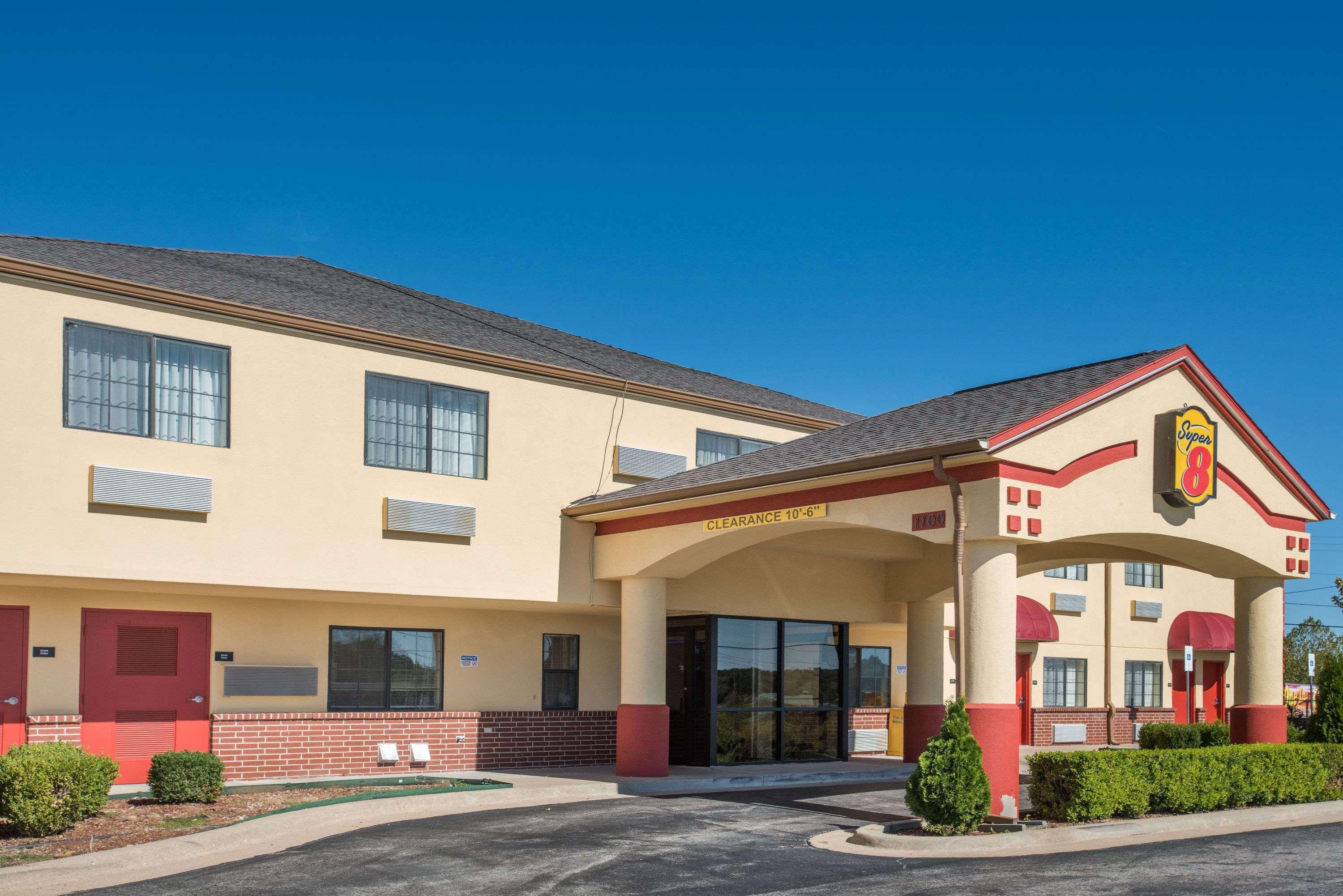 Super 8 By Wyndham Claremore Ok Εξωτερικό φωτογραφία